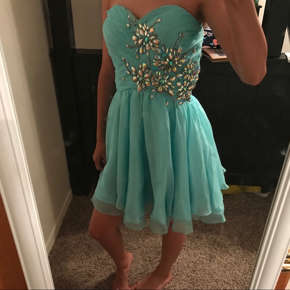 HOMECOMING DRESS